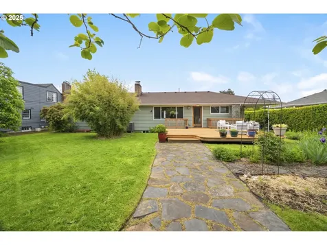3132 SE 58th Avenue Portland OR 97206