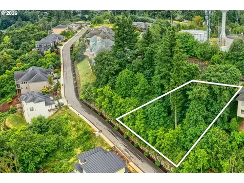 10945 SE Scotts Summit Court Happy Valley OR 97086