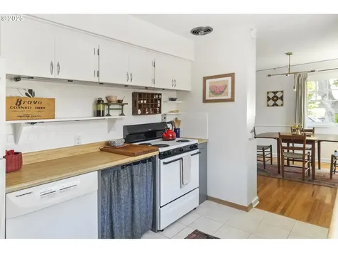 117 W 24th Street Vancouver WA 98660