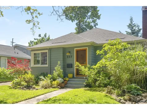 117 W 24th Street Vancouver WA 98660