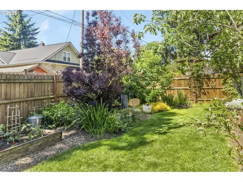 117 W 24th Street Vancouver WA 98660