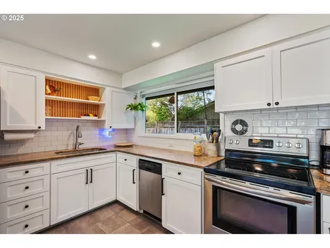 6550 SW Alice Lane Beaverton OR 97008