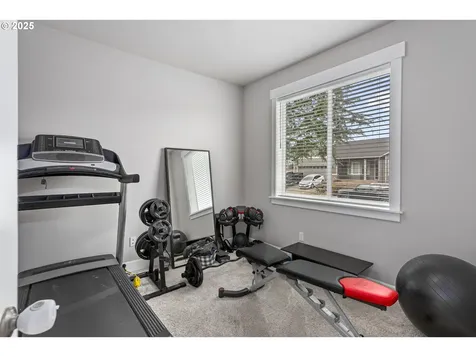 1098 NE Regan Hill Loop Estacada OR 97023