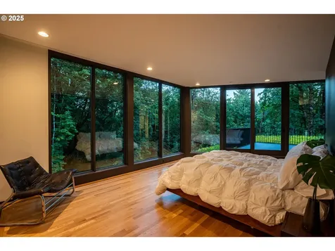 6371 NW Winston Drive Portland OR 97210