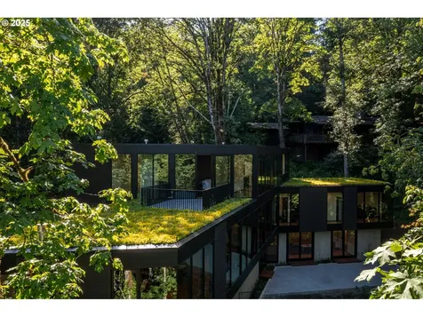 6371 NW Winston Drive Portland OR 97210