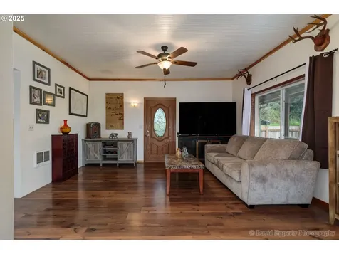 1070 Bellflower Road Clatskanie OR 97016