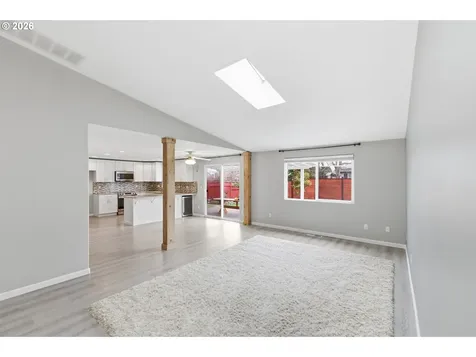 1586 Cherrybloom Court SE Salem OR 97317