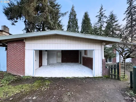 1180 E 37th Avenue Eugene OR 97405