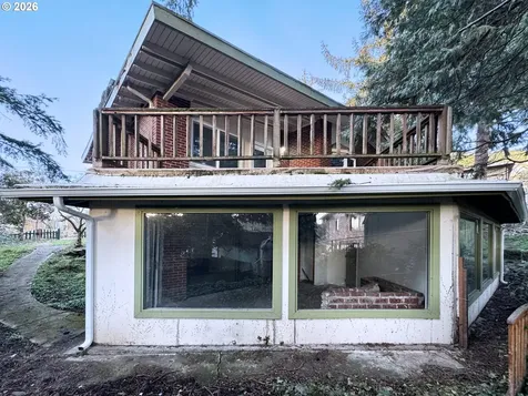 1180 E 37th Avenue Eugene OR 97405