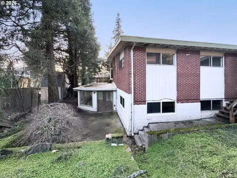 1180 E 37th Avenue Eugene OR 97405
