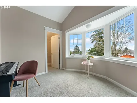 5304 NE Alameda Street Portland OR 97213