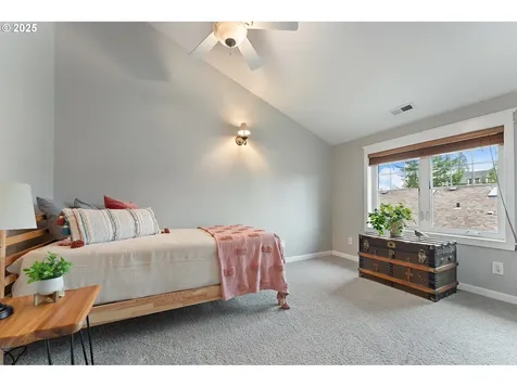 5304 NE Alameda Street Portland OR 97213