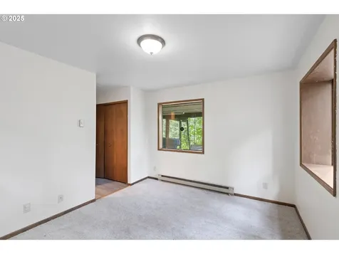 272 Whipple Tree Drive Yoncalla OR 97499