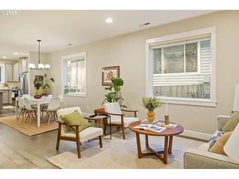 9619 N Kalmar Street Portland OR 97203