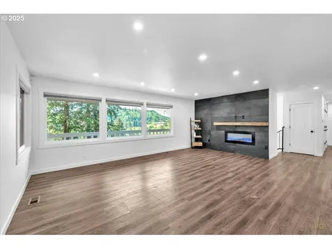 25125 SE Treehill Lane Damascus OR 97089