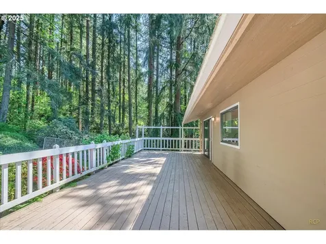 25125 SE Treehill Lane Damascus OR 97089