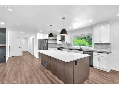25125 SE Treehill Lane Damascus OR 97089