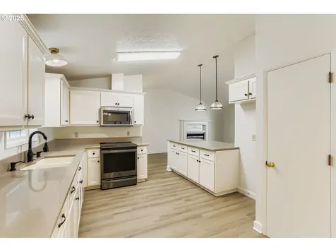 21024 SW Charlene Street Beaverton OR 97003