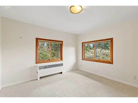 1350 S Carey Lane Portland OR 97219