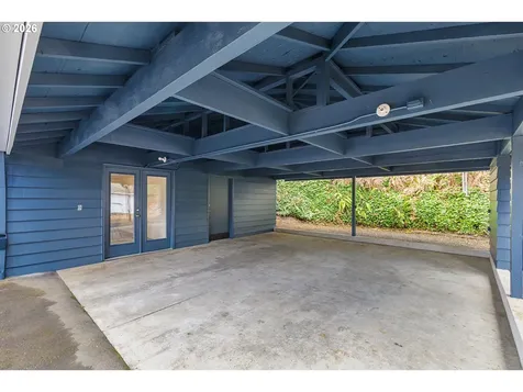 1350 S Carey Lane Portland OR 97219