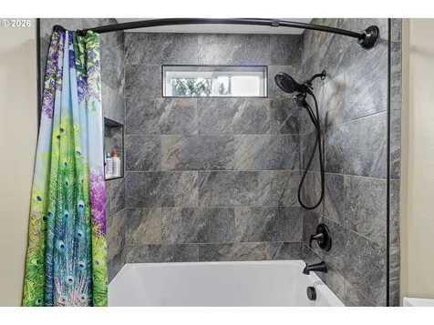 692 Echo Drive Roseburg OR 97470