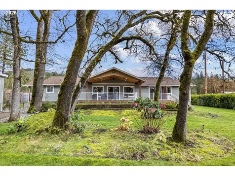 692 Echo Drive Roseburg OR 97470