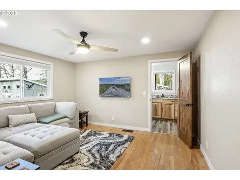 692 Echo Drive Roseburg OR 97470