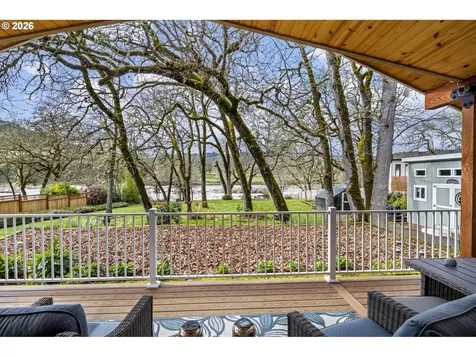 692 Echo Drive Roseburg OR 97470