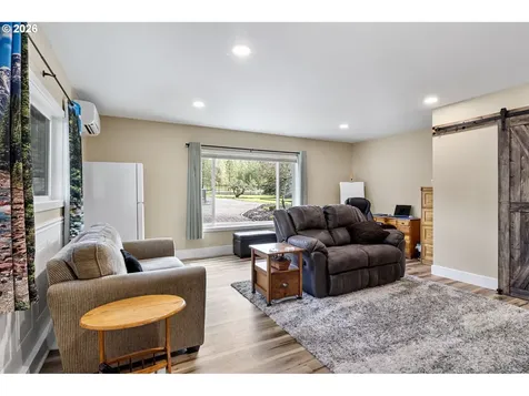 692 Echo Drive Roseburg OR 97470