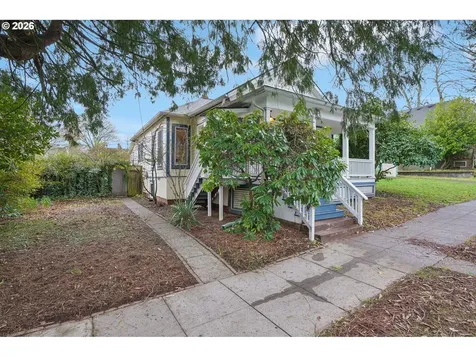 7624 SE Morrison Street Portland OR 97215