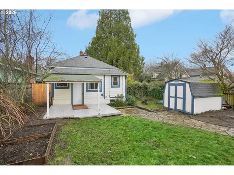 7624 SE Morrison Street Portland OR 97215