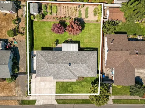 4683 46th Avenue NE Salem OR 97305