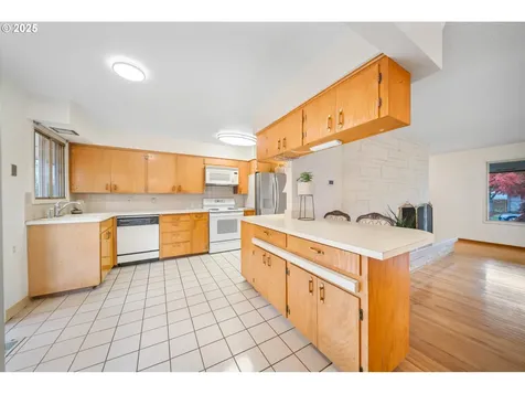 13222 NE Fremont Street Portland OR 97230