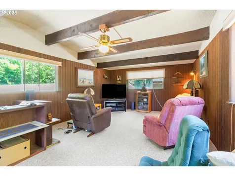 520 Helman Street Ashland OR 97520