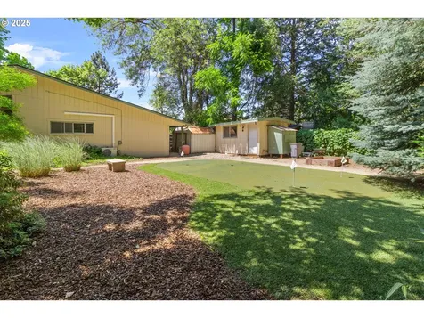 520 Helman Street Ashland OR 97520