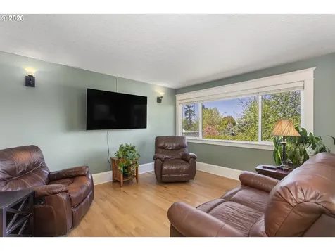 13725 NE Fremont Court Portland OR 97230