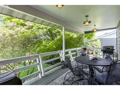 13725 NE Fremont Court Portland OR 97230