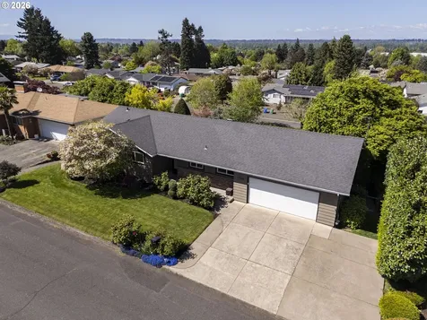 13725 NE Fremont Court Portland OR 97230