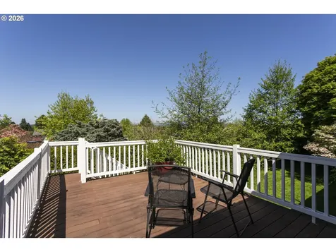 13725 NE Fremont Court Portland OR 97230