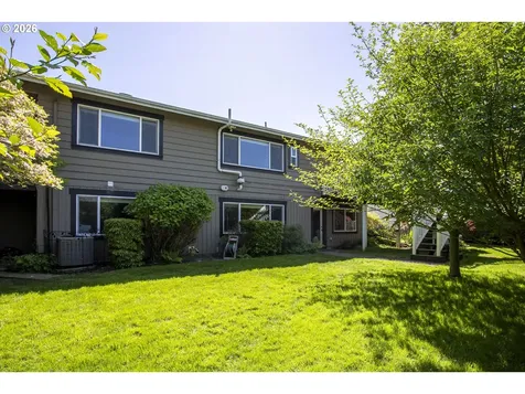 13725 NE Fremont Court Portland OR 97230