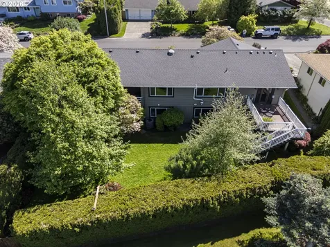 13725 NE Fremont Court Portland OR 97230