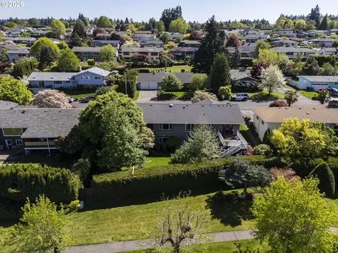 13725 NE Fremont Court Portland OR 97230