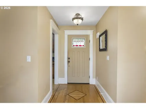 13725 NE Fremont Court Portland OR 97230