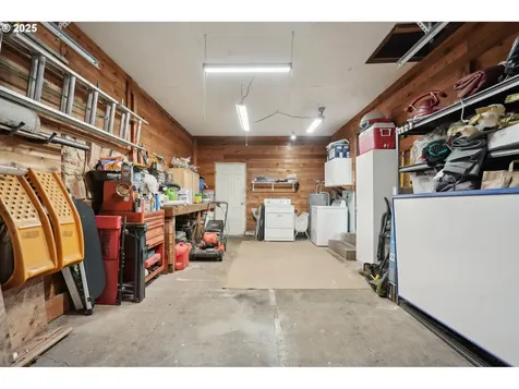 16460 Hiram Avenue Oregon City OR 97045