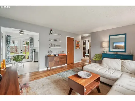 16460 Hiram Avenue Oregon City OR 97045