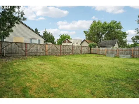 16460 Hiram Avenue Oregon City OR 97045