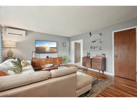 16460 Hiram Avenue Oregon City OR 97045