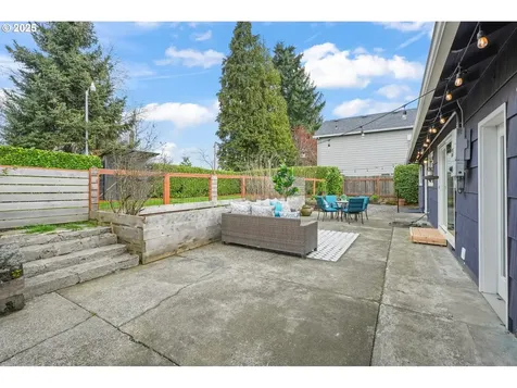 863 N Watts Street Portland OR 97217
