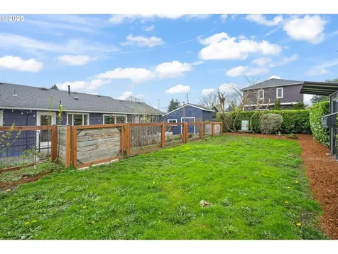 863 N Watts Street Portland OR 97217