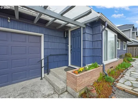 863 N Watts Street Portland OR 97217